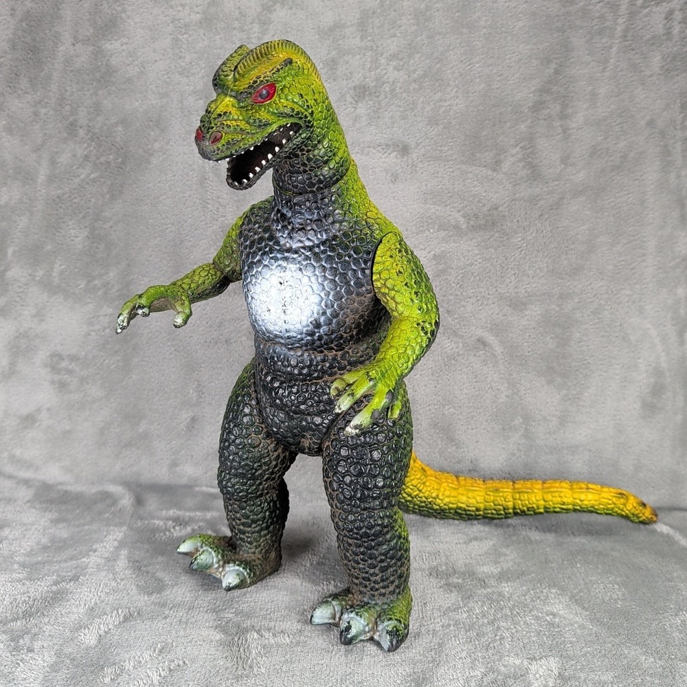 Vintage Dor Mei 1986 Hong Kong Godzilla Action Figure 14"